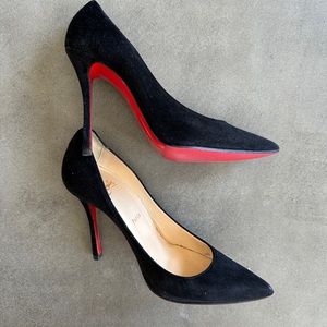 Christian Louboutin 5.5 black suede pumps 4” heels EUC